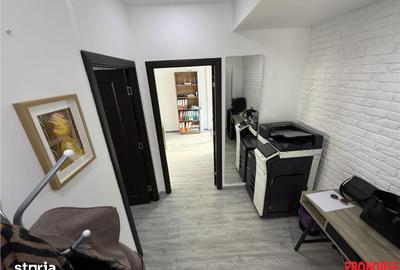 Spațiu comercial, de 20 mp, în Central - 12