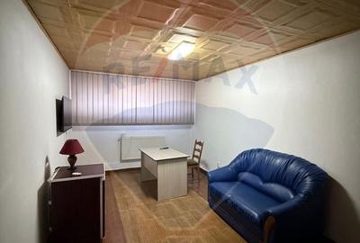 Spațiu comercial, de 1,440 mp, în Ultracentral
