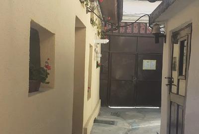 Apartament cu 2 camere semidecomandat în Exterior Vest