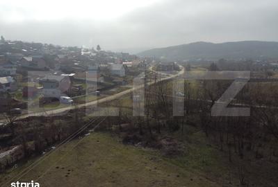 Teren de 3470 mp, în Ocnița - 2