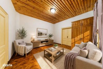 Casă cu 4 camere în Central