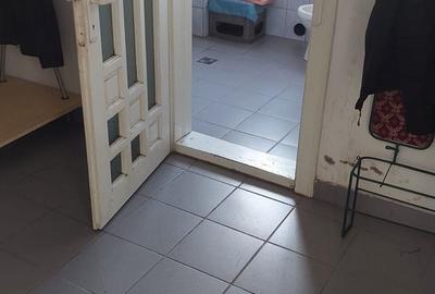 Spațiu comercial, de 150 mp, în Lazaret