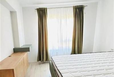 Apartament cu 2 camere decomandat în Noua