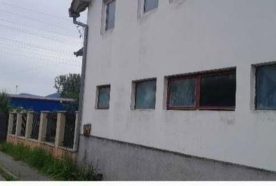 Casă cu 4 camere cu Teren 400 Mp în Nord - 2