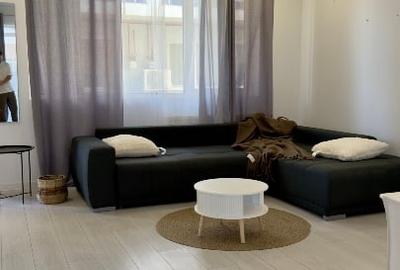 Casă cu 4 camere cu Garaj în Tunari