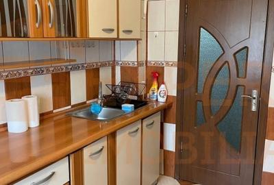 Apartament cu 3 camere decomandat, mobilat în Dacia - 6
