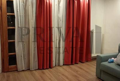 Apartament cu 3 camere decomandat, mobilat în Mehala