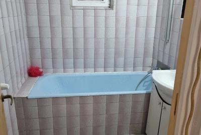 Apartament cu 2 camere decomandat în Rahova
