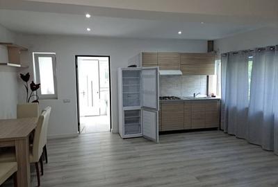Casă cu 4 camere în Central - 2