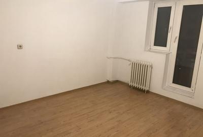 Apartament cu 2 camere decomandat în Octavian Goga - 1