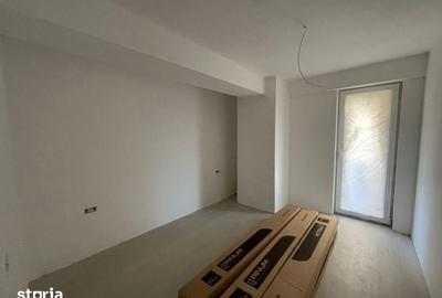 Apartament cu 3 camere decomandat în George Enescu - 4
