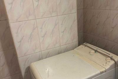 Garsonieră decomandată în 1 Mai - 1
