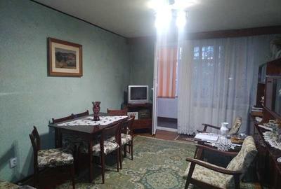 Apartament cu 2 camere decomandat în Exterior Vest