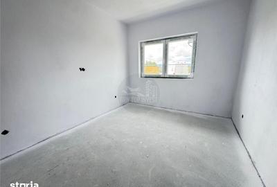 Casă cu 4 camere cu Teren 265 Mp în Șura Mică