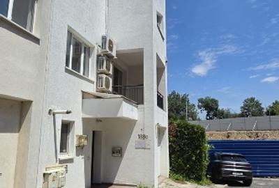 Casă cu 5 camere cu Canalizare în Floreasca