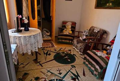 Casă cu 4 camere în Hârșova