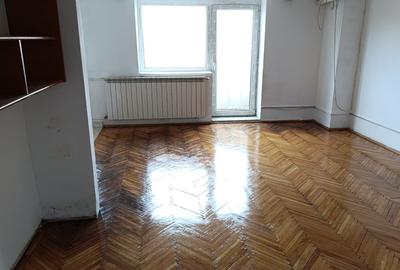 Garsonieră decomandată în Unirii - 4