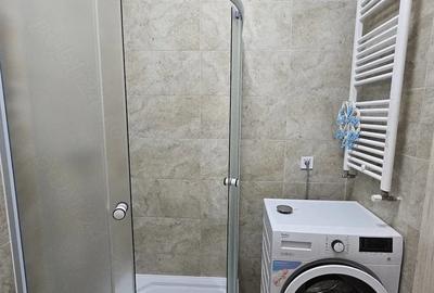 Apartament cu 2 camere decomandat în Vest