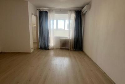 Garsonieră decomandată în Pantelimon