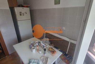 Apartament cu 3 camere decomandat în Militari - 1