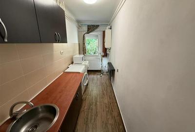 Garsonieră decomandată, mobilată în Tei - 2
