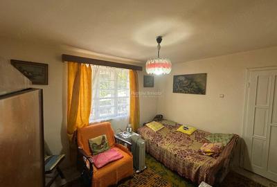Casă cu 2 camere cu Teren 536 Mp în Central