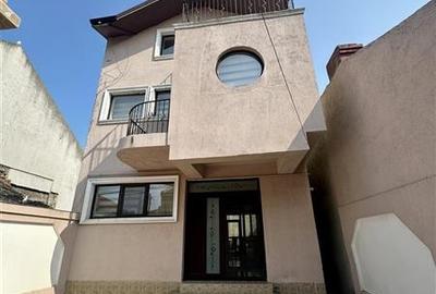 Casă individuală cu 3 camere cu Canalizare în Casa de Cultură - 13