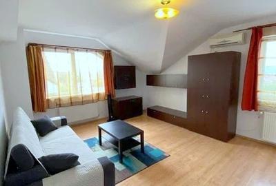 Apartament cu 2 camere decomandat în Zorilor