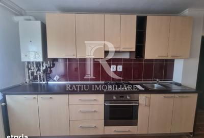 Apartament cu 3 camere decomandat în Astoria