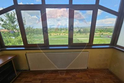 Apartament cu 2 camere decomandat în Central - 11