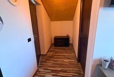 Casă cu 6 camere cu Teren 600 Mp în Bordei - 15
