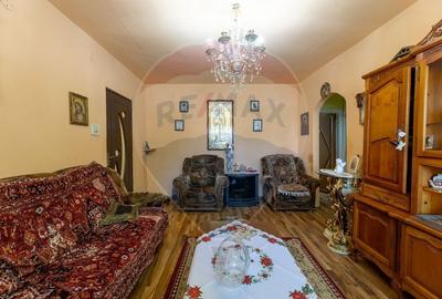Apartament cu 3 camere semidecomandat, mobilat în P-ța Gării - 1
