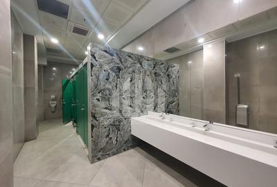 Spațiu comercial, de 68 mp, în Ultracentral - 14