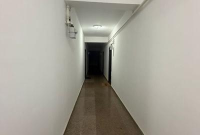 Apartament cu 3 camere decomandat în Drumul Taberei - 5