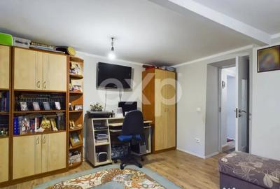 Casă cu 3 camere cu Teren 788 Mp în Gruia