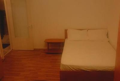 Garsonieră decomandată, mobilată în Podu Roș - 3