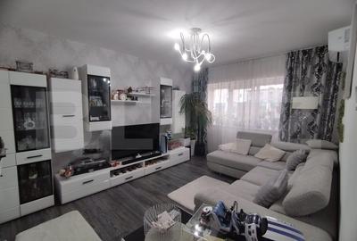 Apartament cu 3 camere decomandat, mobilat în Canta
