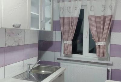 Apartament cu 2 camere decomandat în Piața Nouă - 3