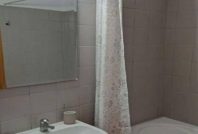 Apartament cu 2 camere decomandat, mobilat în Văcăresti - 2