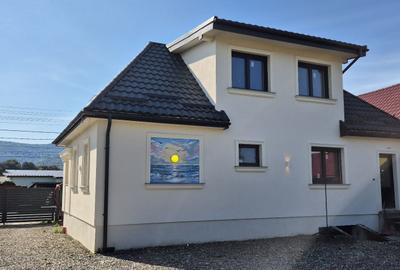 Casă cu 4 camere în Central - 5