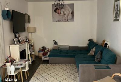 Casă cu 4 camere cu Teren 365 Mp în Miroslava