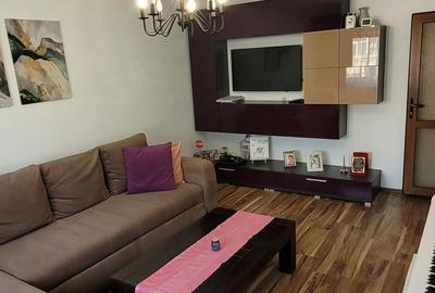 Apartament cu 2 camere decomandat în Carrefour - 6