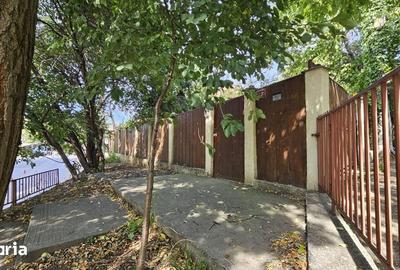 Casă cu 3 camere cu Teren 720 Mp în Păcurari - 2