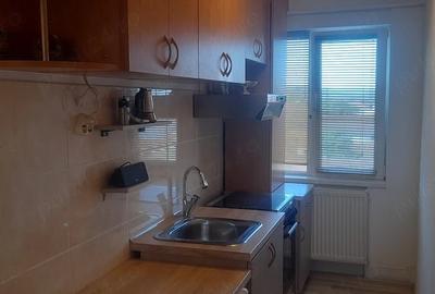 Apartament cu 2 camere nedecomandat în Central