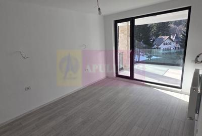 Apartament cu 3 camere semidecomandat în Central - 4