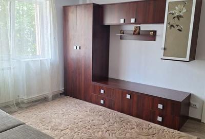 Apartament cu 2 camere semidecomandat în Central - 1