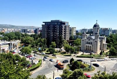 Apartament cu 3 camere decomandat, mobilat în Gheorgheni