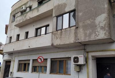 Apartament cu 3 camere decomandat în P-ța Ovidiu - 5