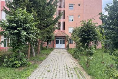 Apartament cu 2 camere decomandat în Central - 2