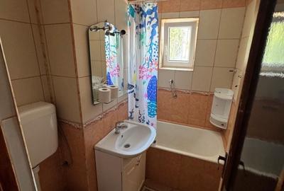 Apartament cu 3 camere semidecomandat în Central - 2